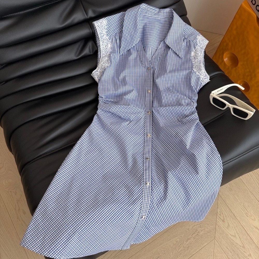 Celine metallic buckle pleated fitted design check dress - Picture 3 of 8
